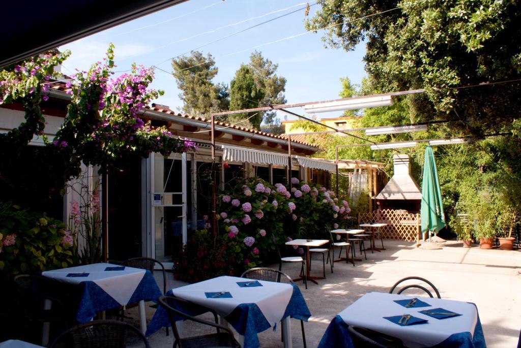 Pansion Ana Hotel Mali Lošinj Eksteriør billede