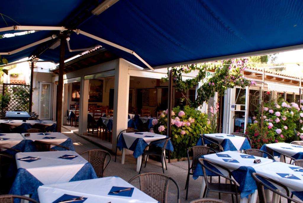 Pansion Ana Hotel Mali Lošinj Eksteriør billede