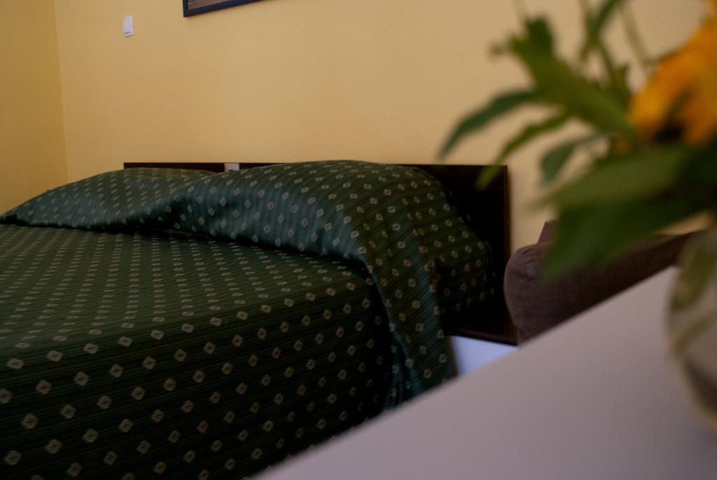 Pansion Ana Hotel Mali Lošinj Eksteriør billede